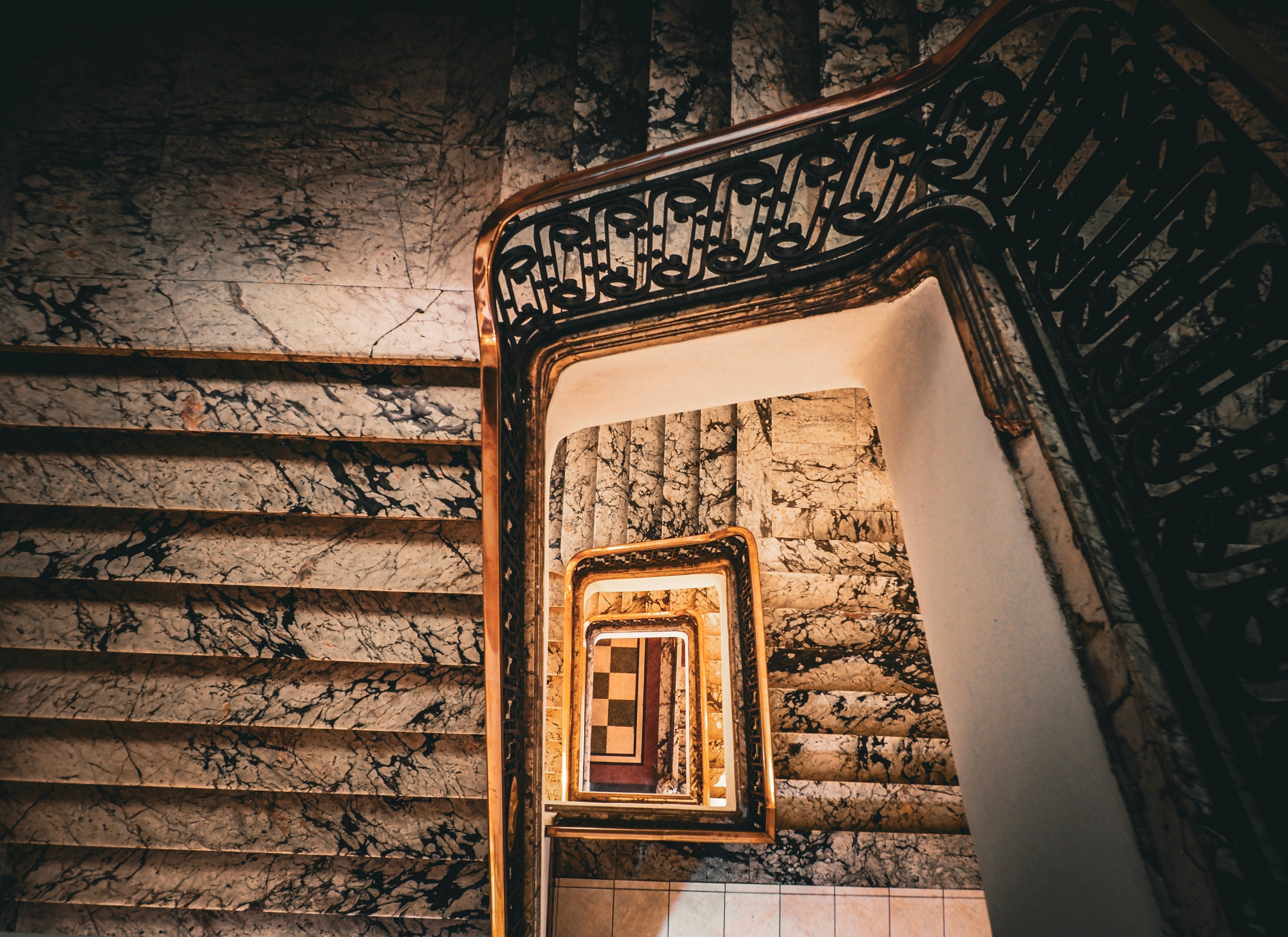 The Difference Between Visiting and Staying